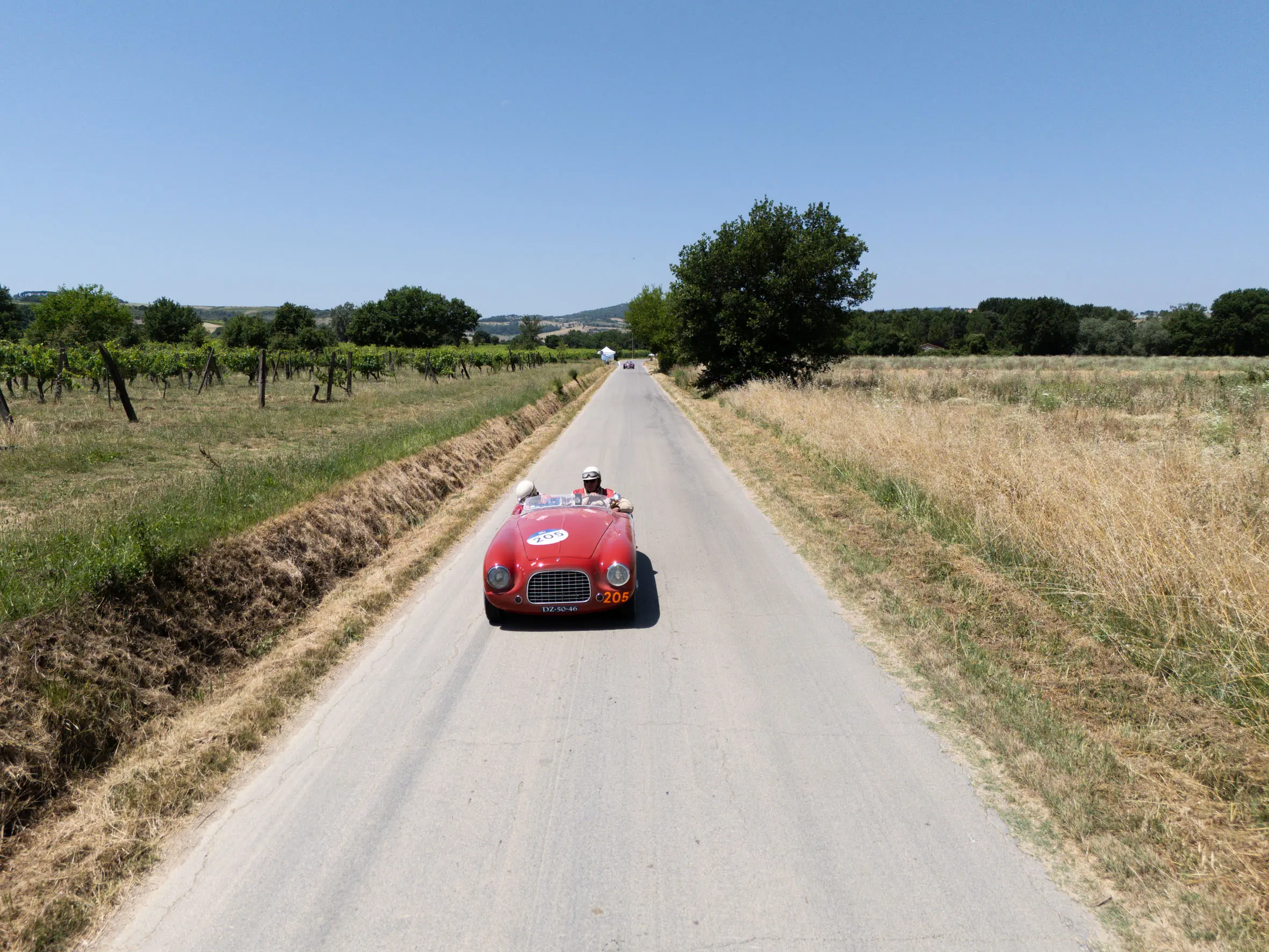 Mille Miglia 2025, il passaggio da Montepulciano
