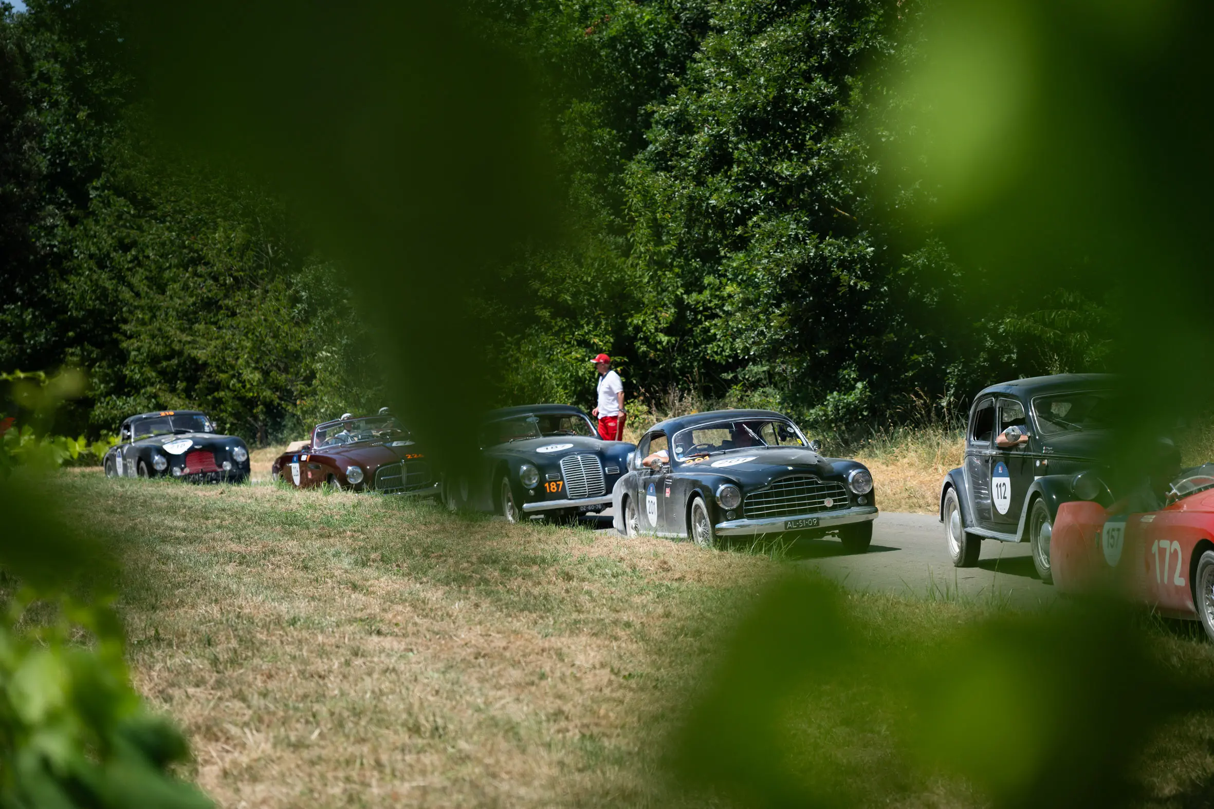 Mille Miglia 2025, il passaggio da Montepulciano