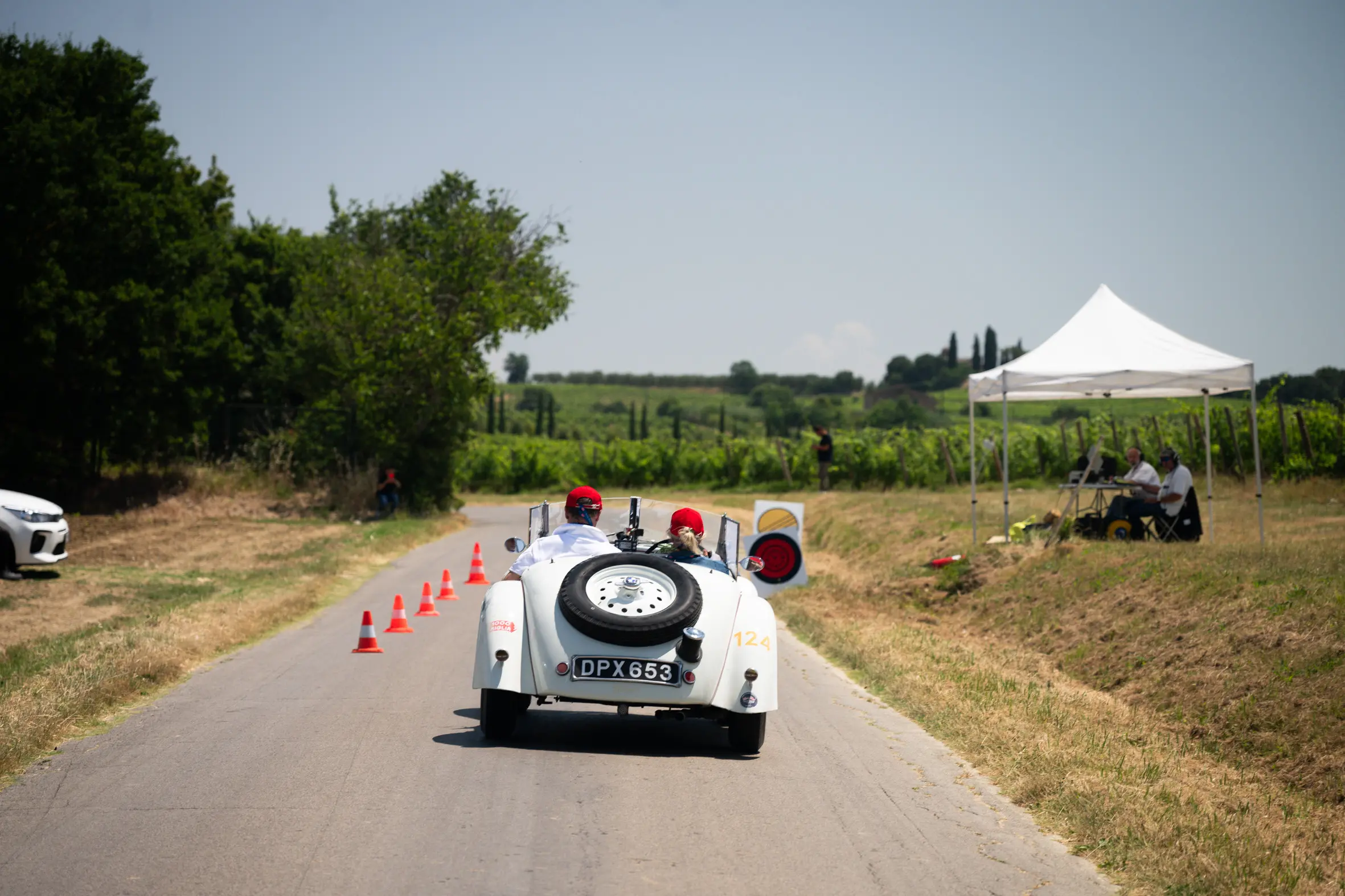 Mille Miglia 2025, il passaggio da Montepulciano