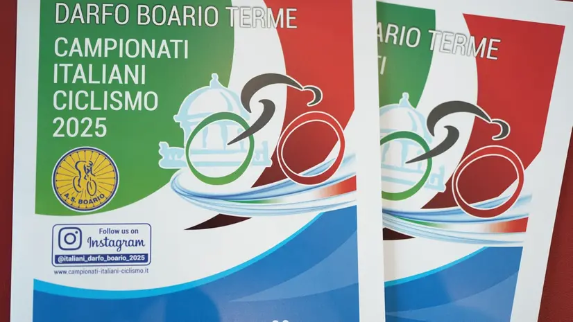 La locandina dei campionati di ciclismo a Darfo