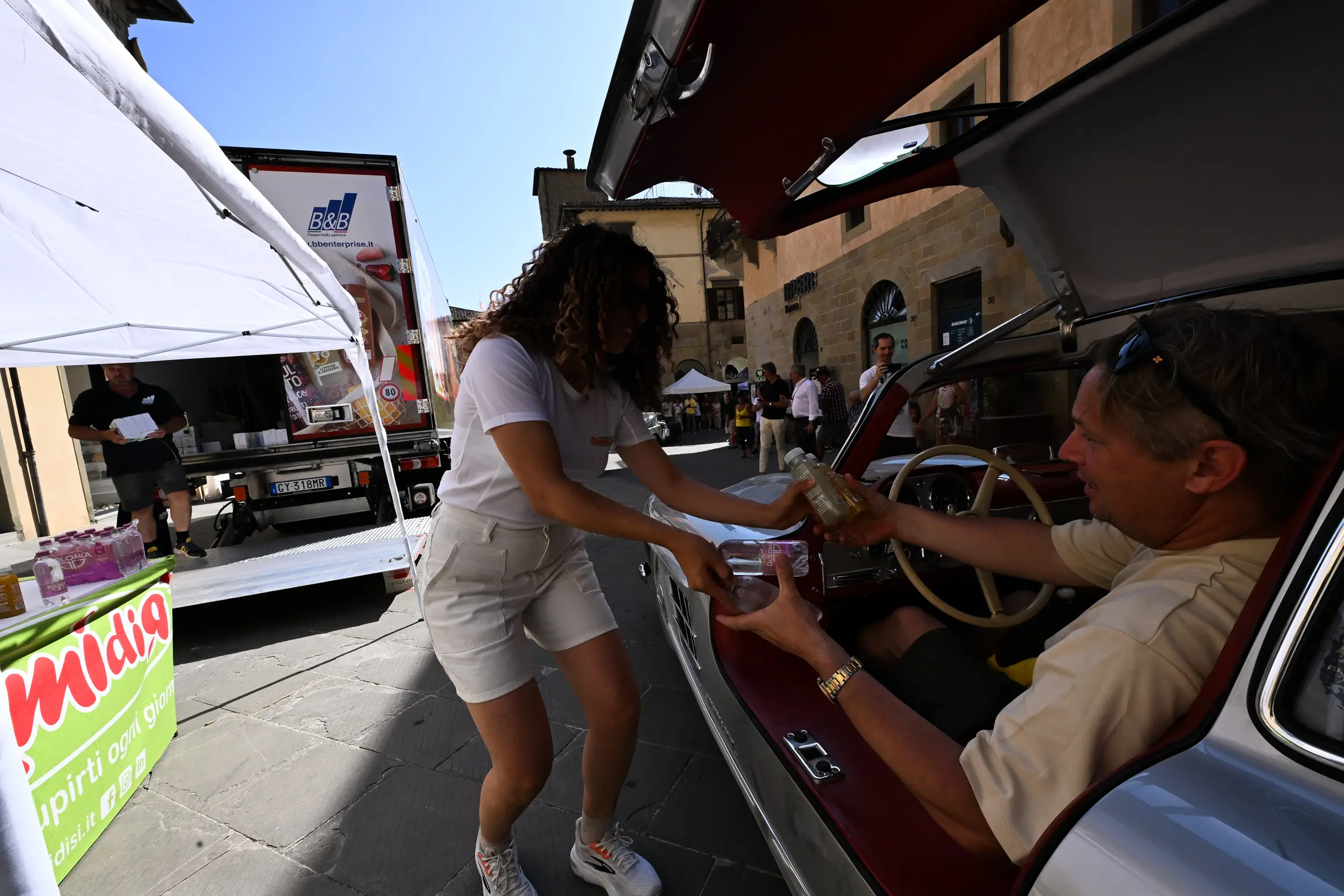 Mille Miglia 2025, il passaggio da Sansepolcro