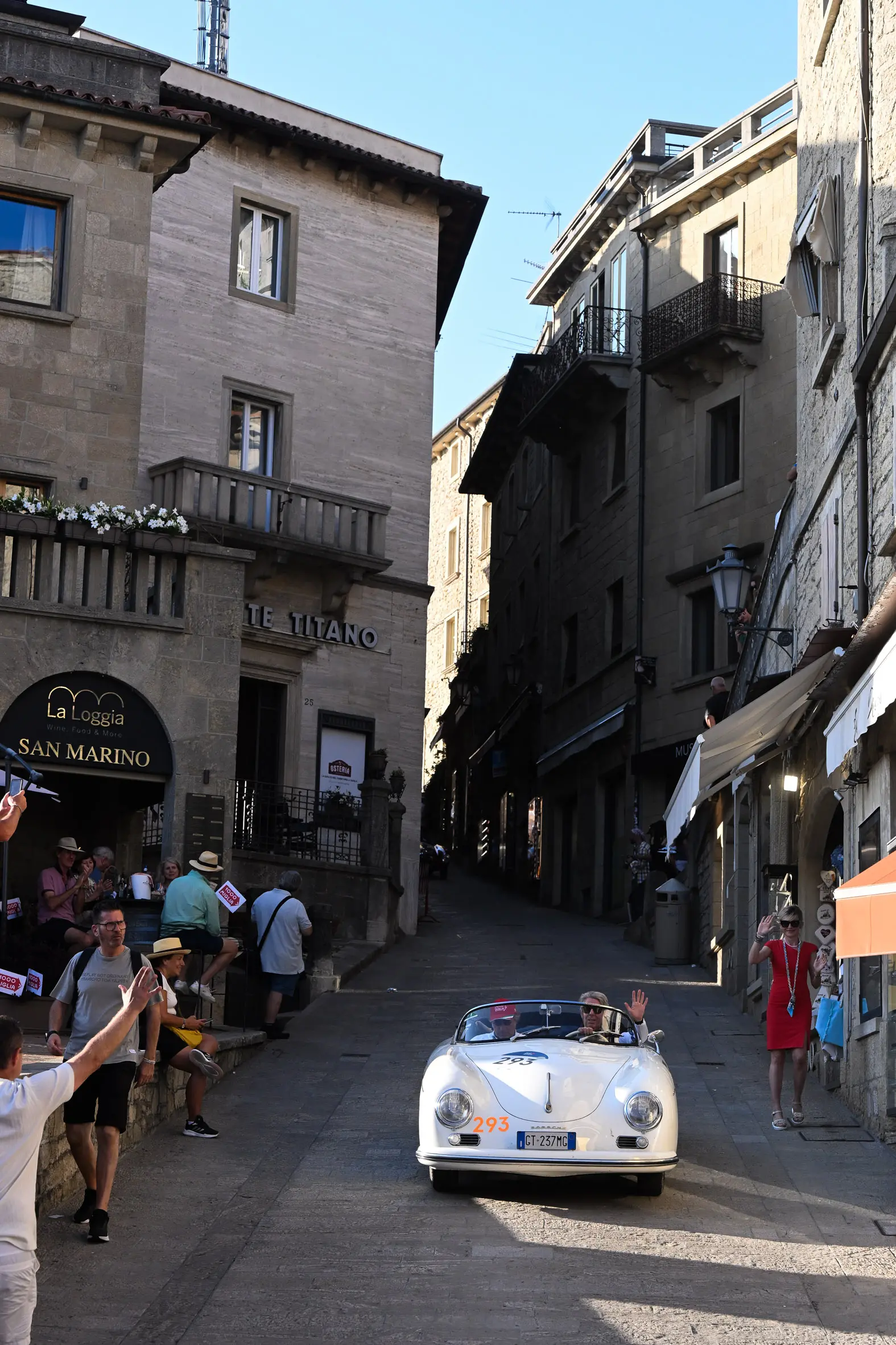 Mille Miglia 2025, il passaggio da San Marino