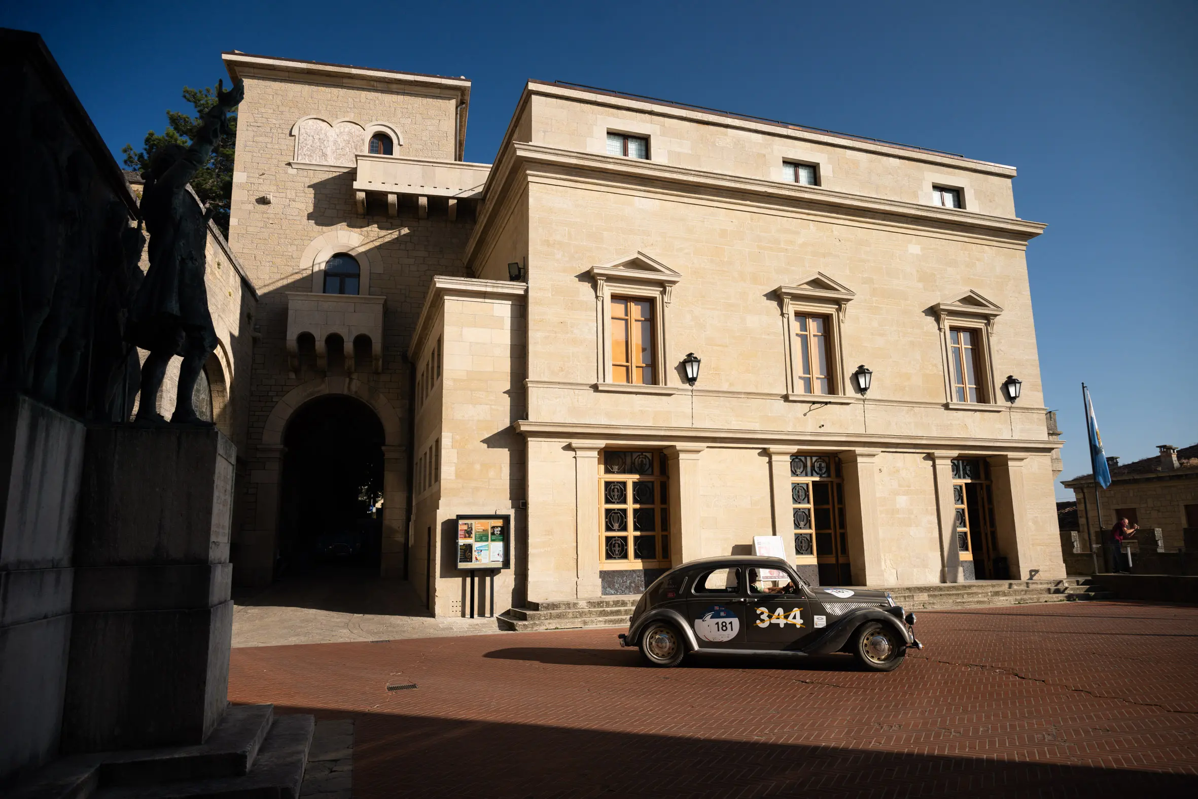 Mille Miglia 2025, il passaggio da San Marino