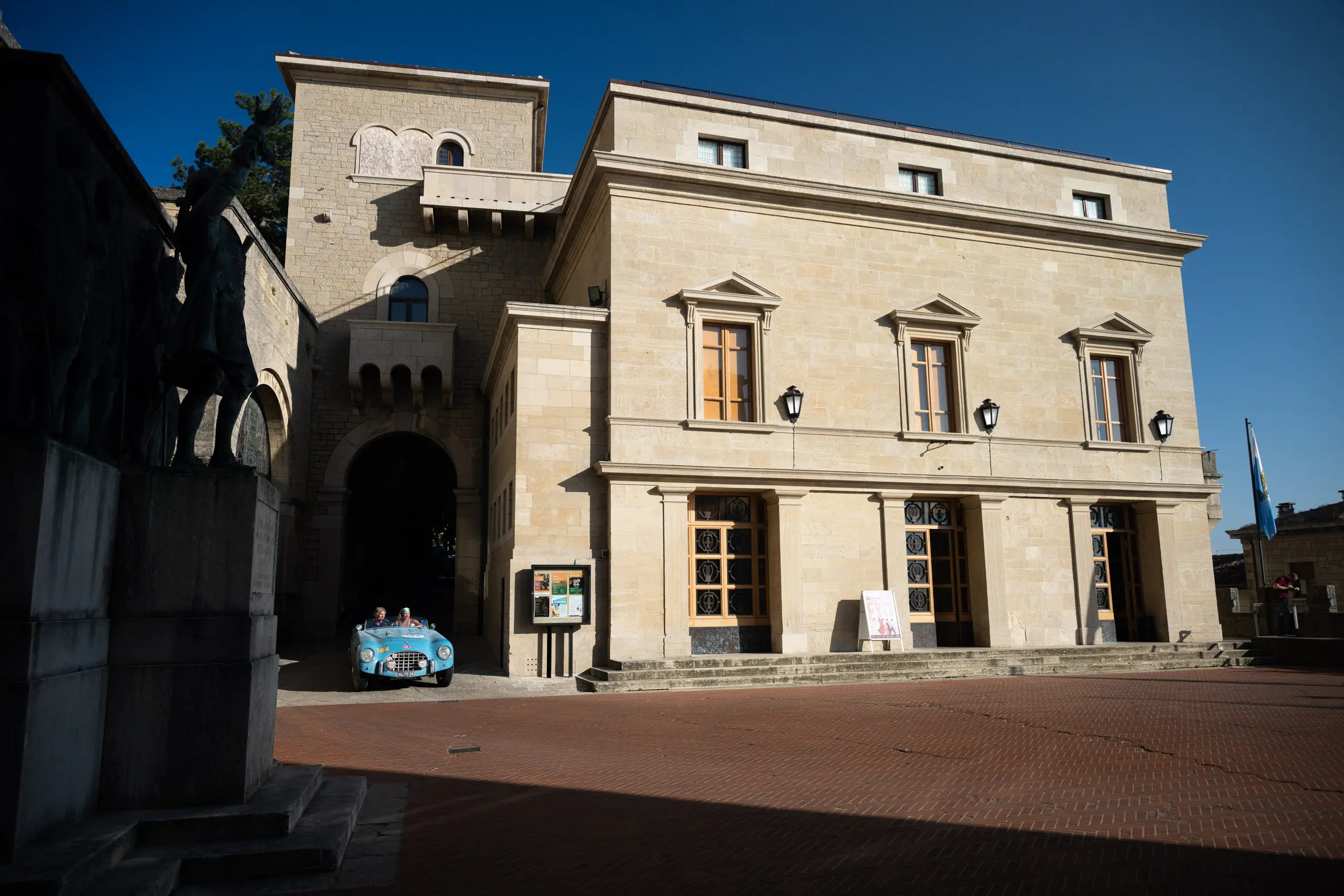Mille Miglia 2025, il passaggio da San Marino