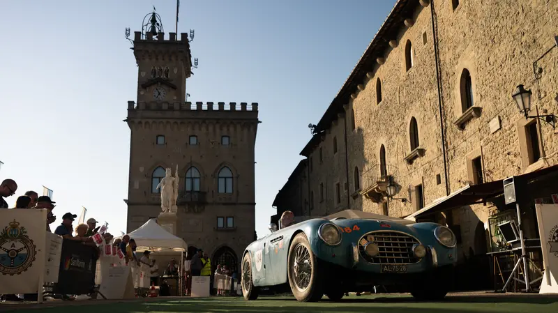 Mille Miglia 2025, il passaggio da San Marino