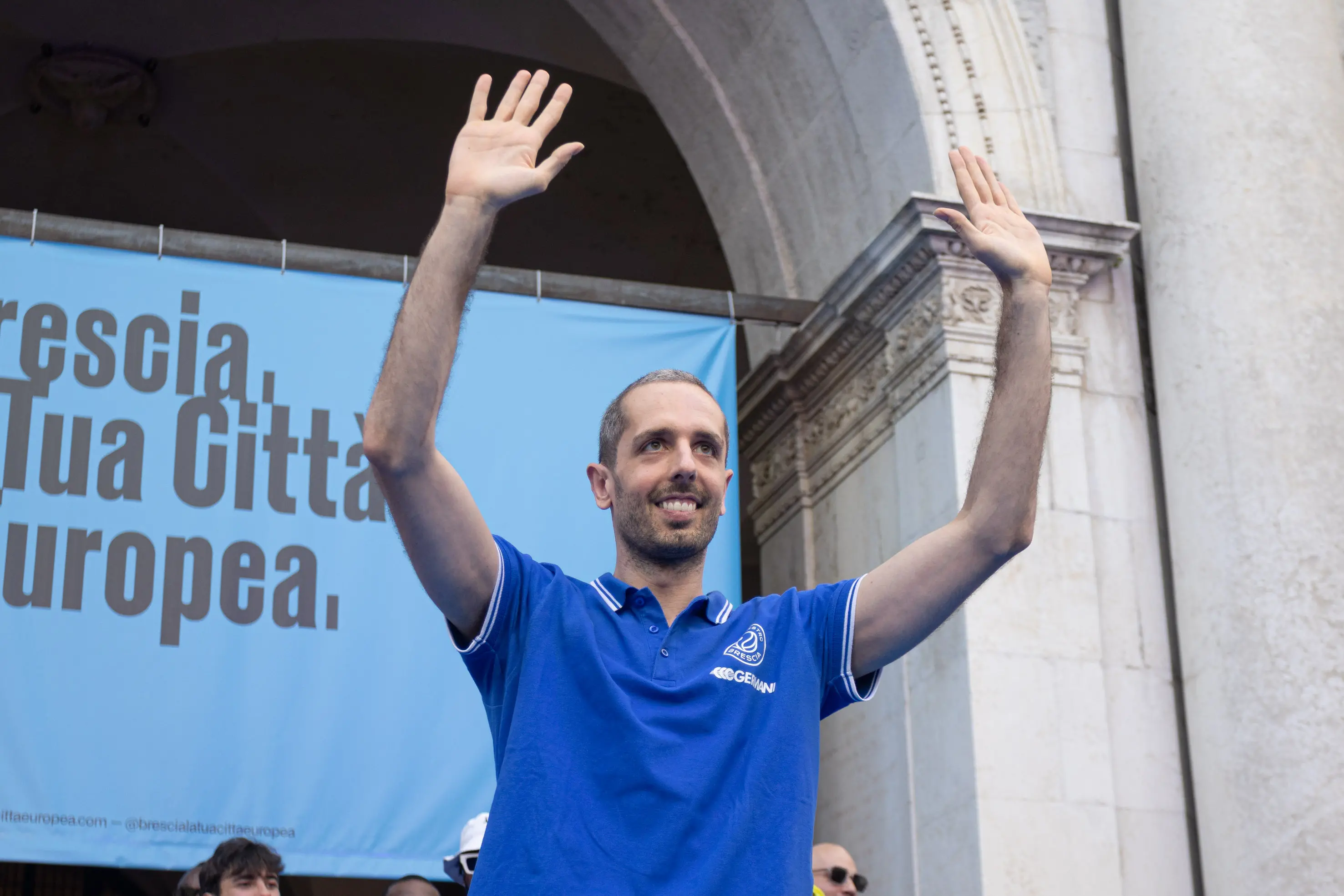 Brescia celebra in piazza la Germani