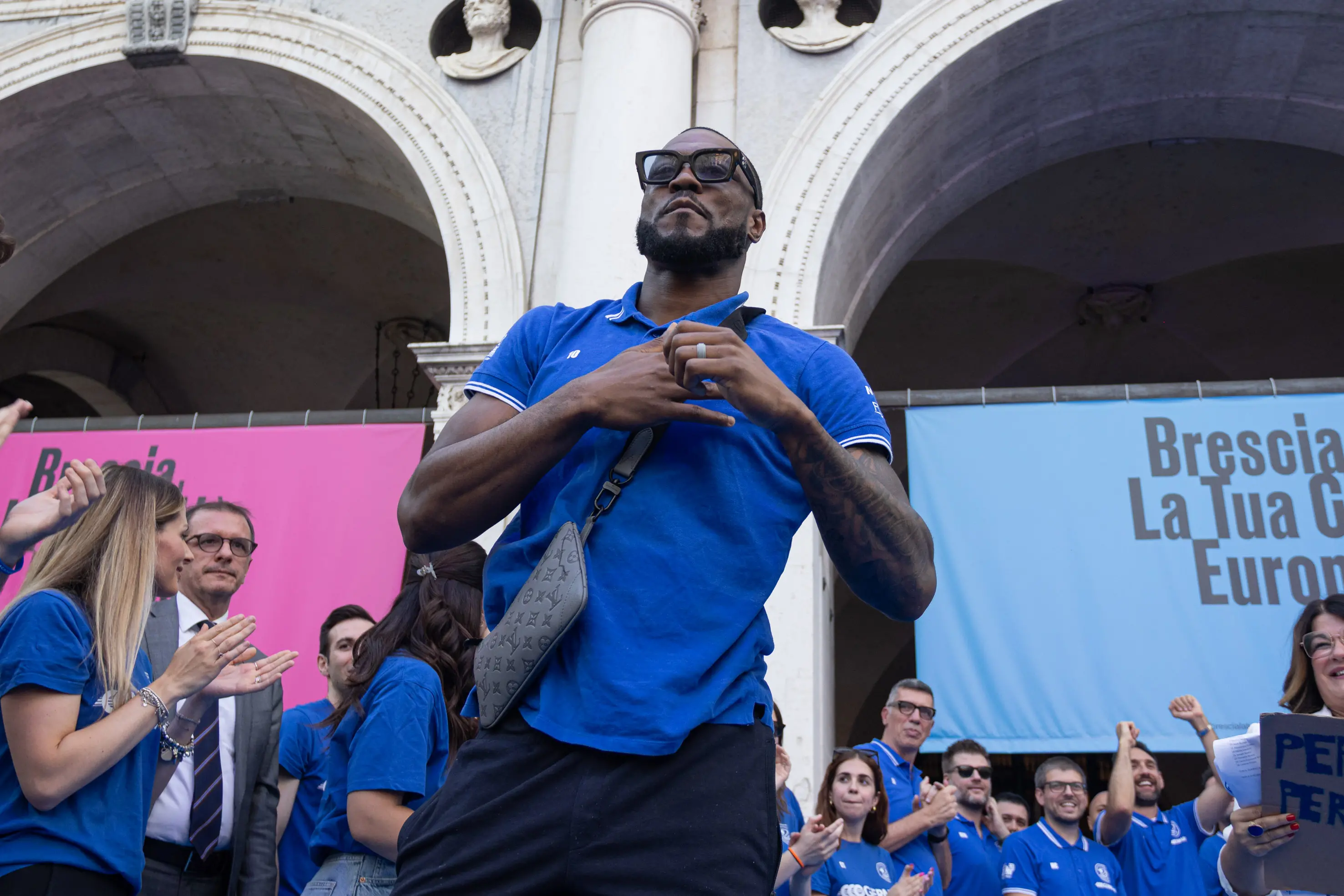 Brescia celebra in piazza la Germani