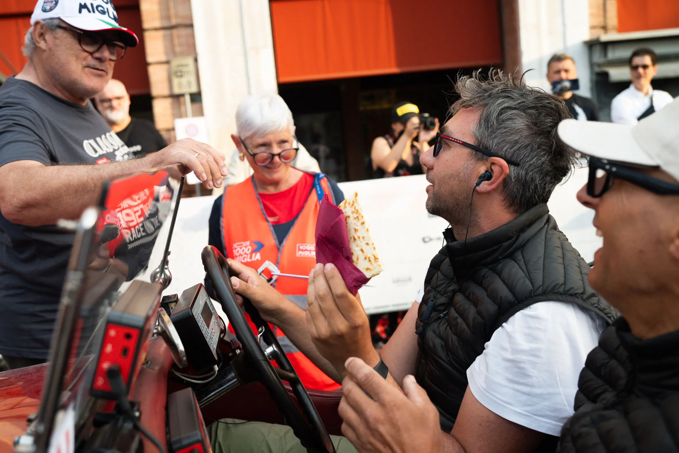 Mille Miglia 2025, il passaggio da Forlì