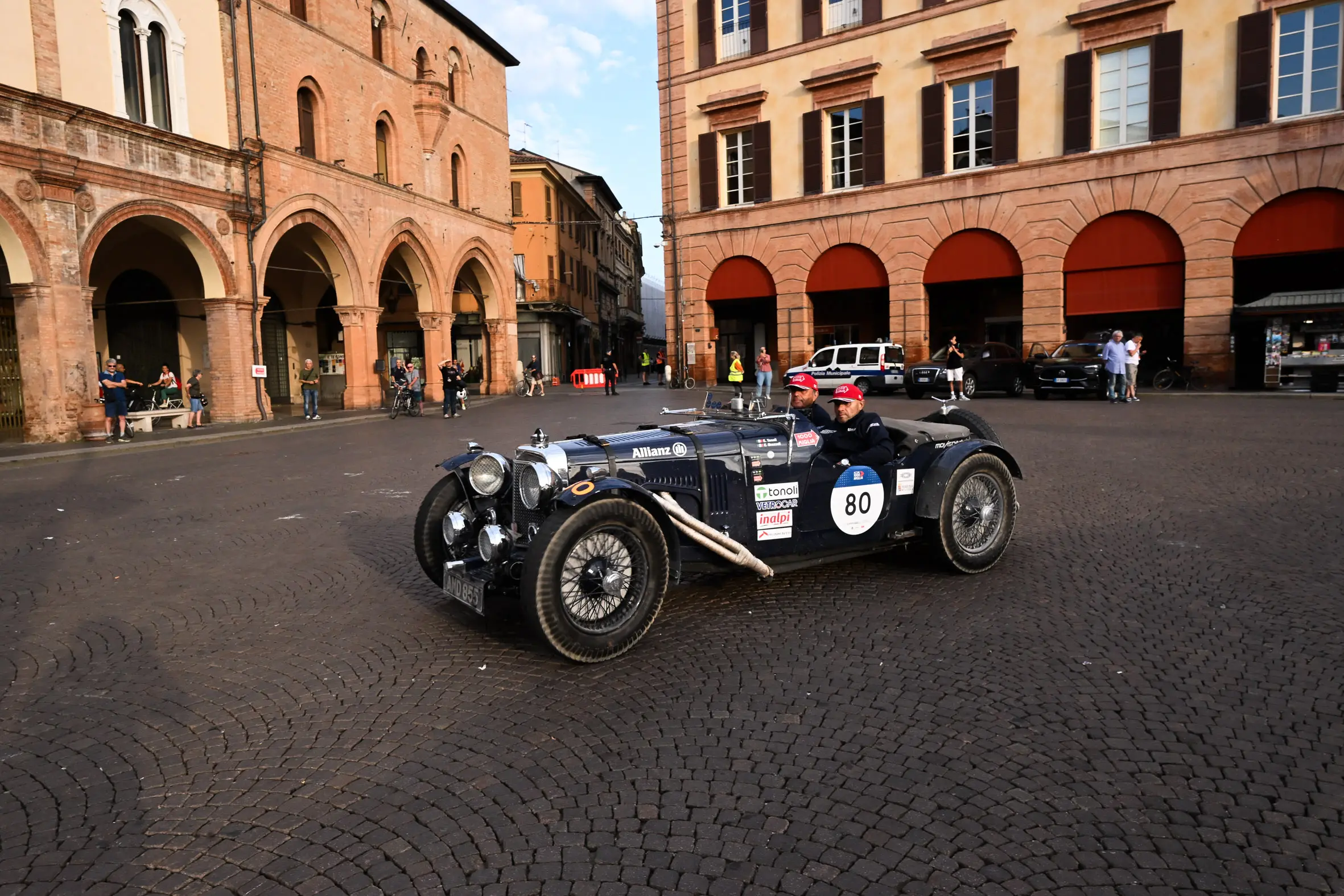 Mille Miglia 2025, il passaggio da Forlì
