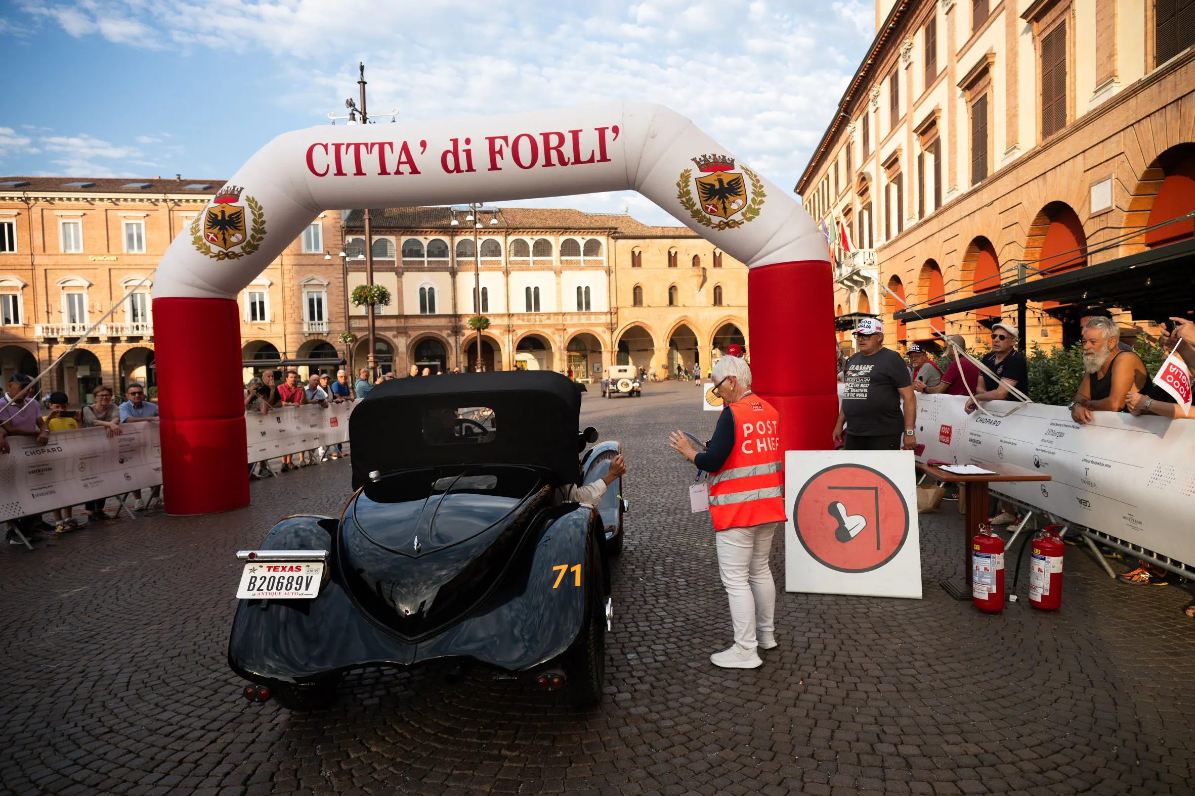 Mille Miglia 2025, il passaggio da Forlì