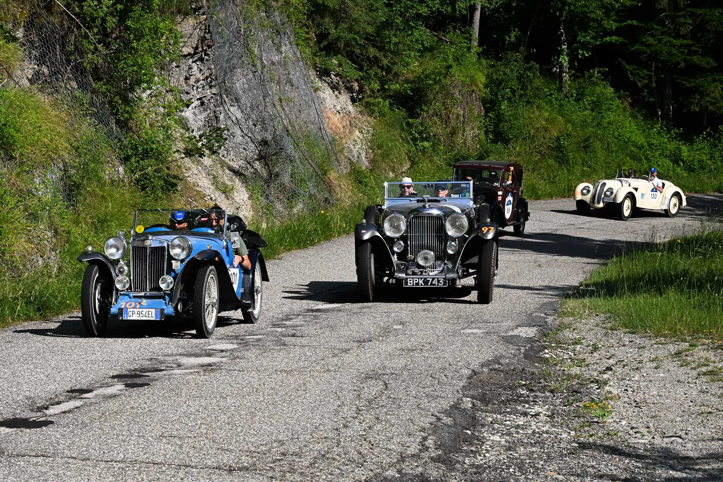 Mille Miglia 2025, il passaggio da Santa Sofia