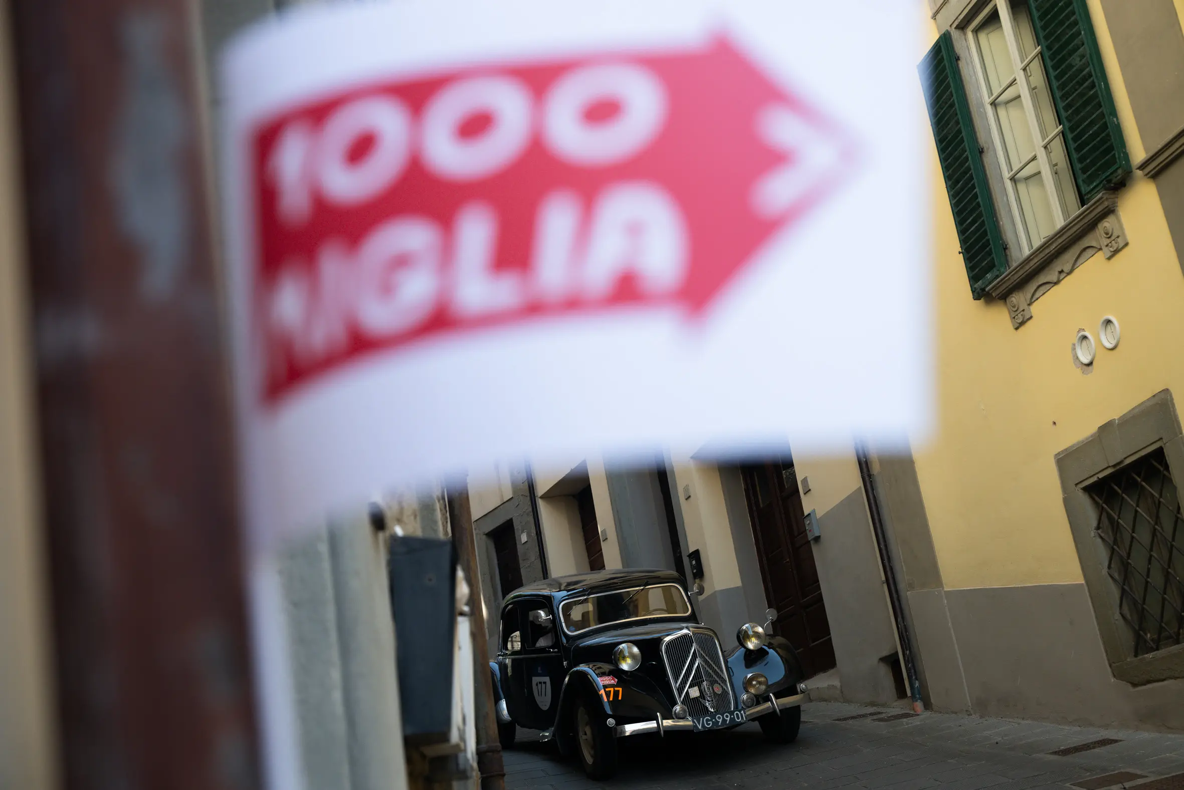 Mille Miglia 2025, il passaggio da Pratovecchio Stia