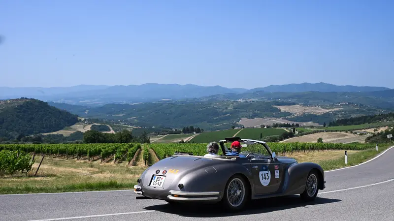 Mille Miglia 2025, il passaggio dalla Strada Casentinese