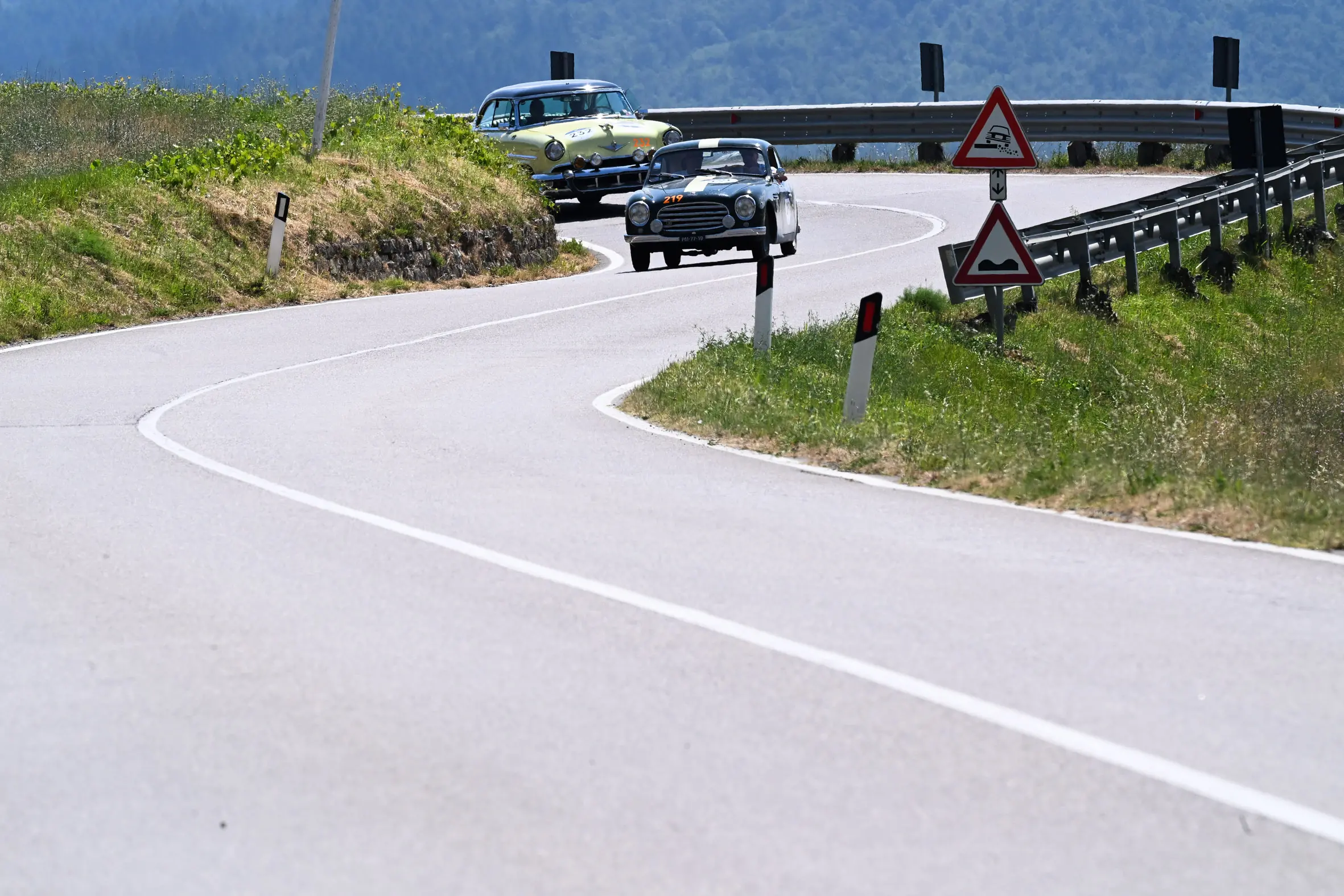 Mille Miglia 2025, il passaggio dalla Strada Casentinese