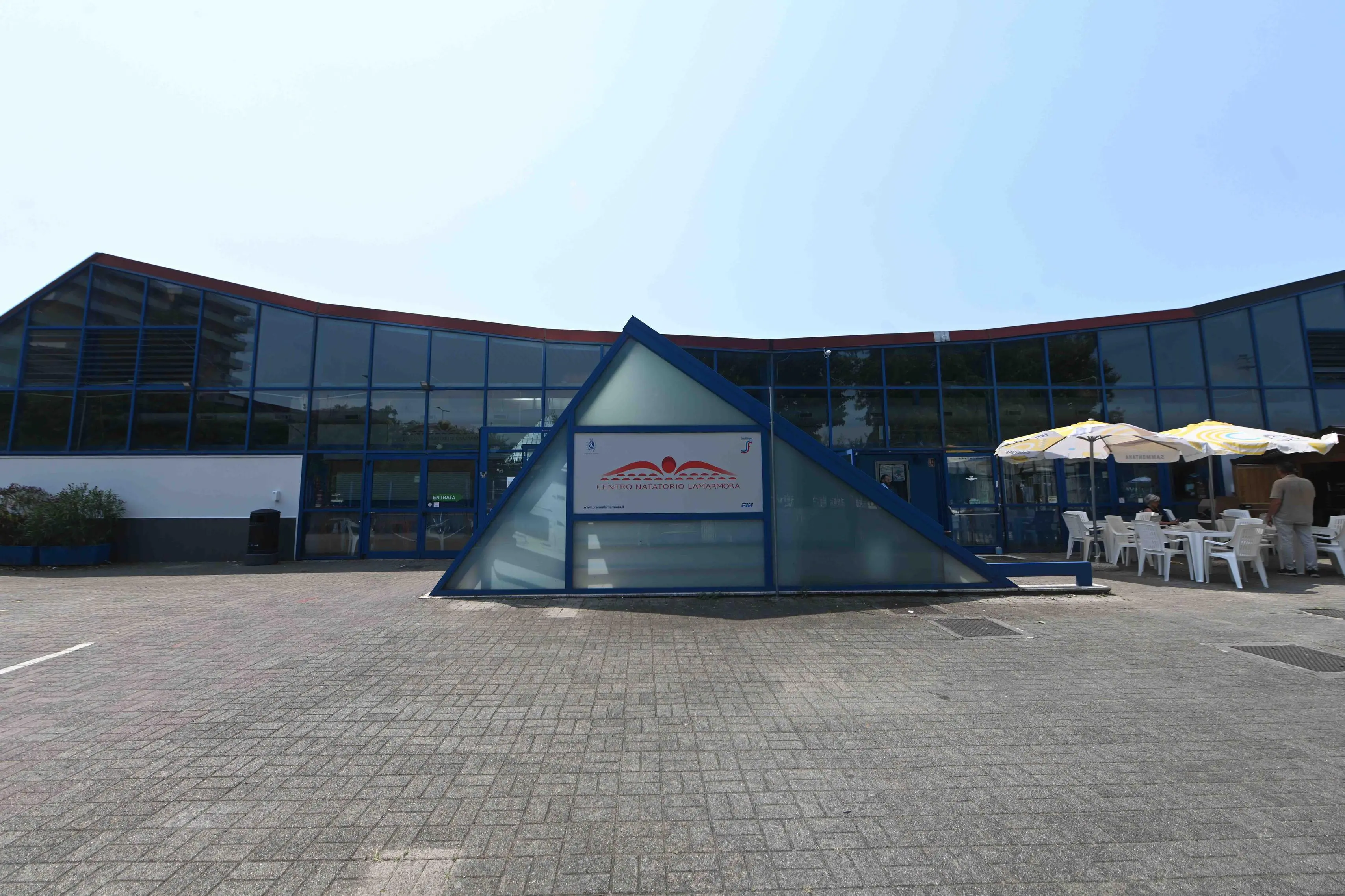 CRONACA BRESCIA VIA RODI PISCINA FINE LAVORI PER CARINI 20à06-2025 MARCO ORTOGNI NEW EDEN GROUP