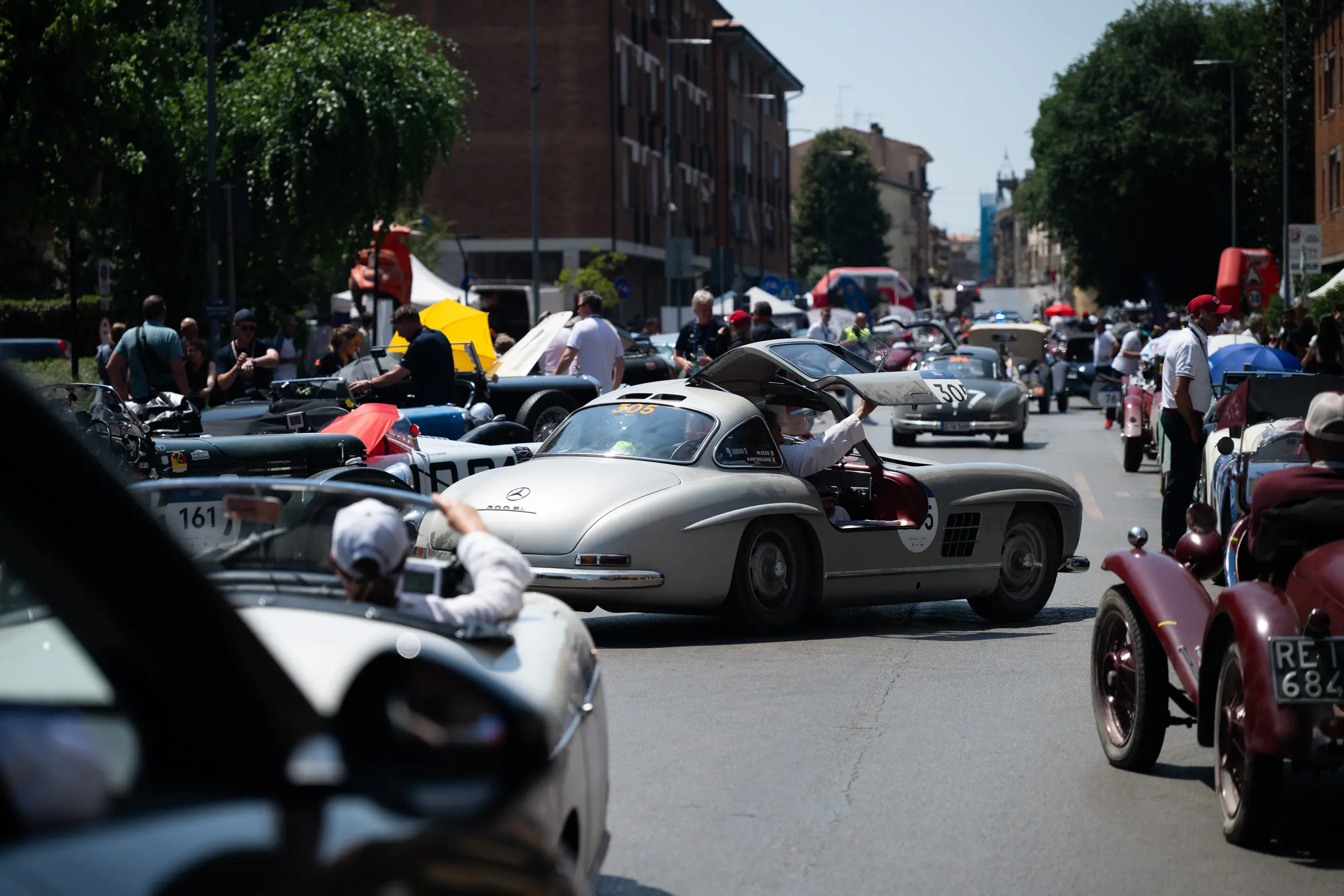 Mille Miglia 2025, la pausa pranzo a Pondera