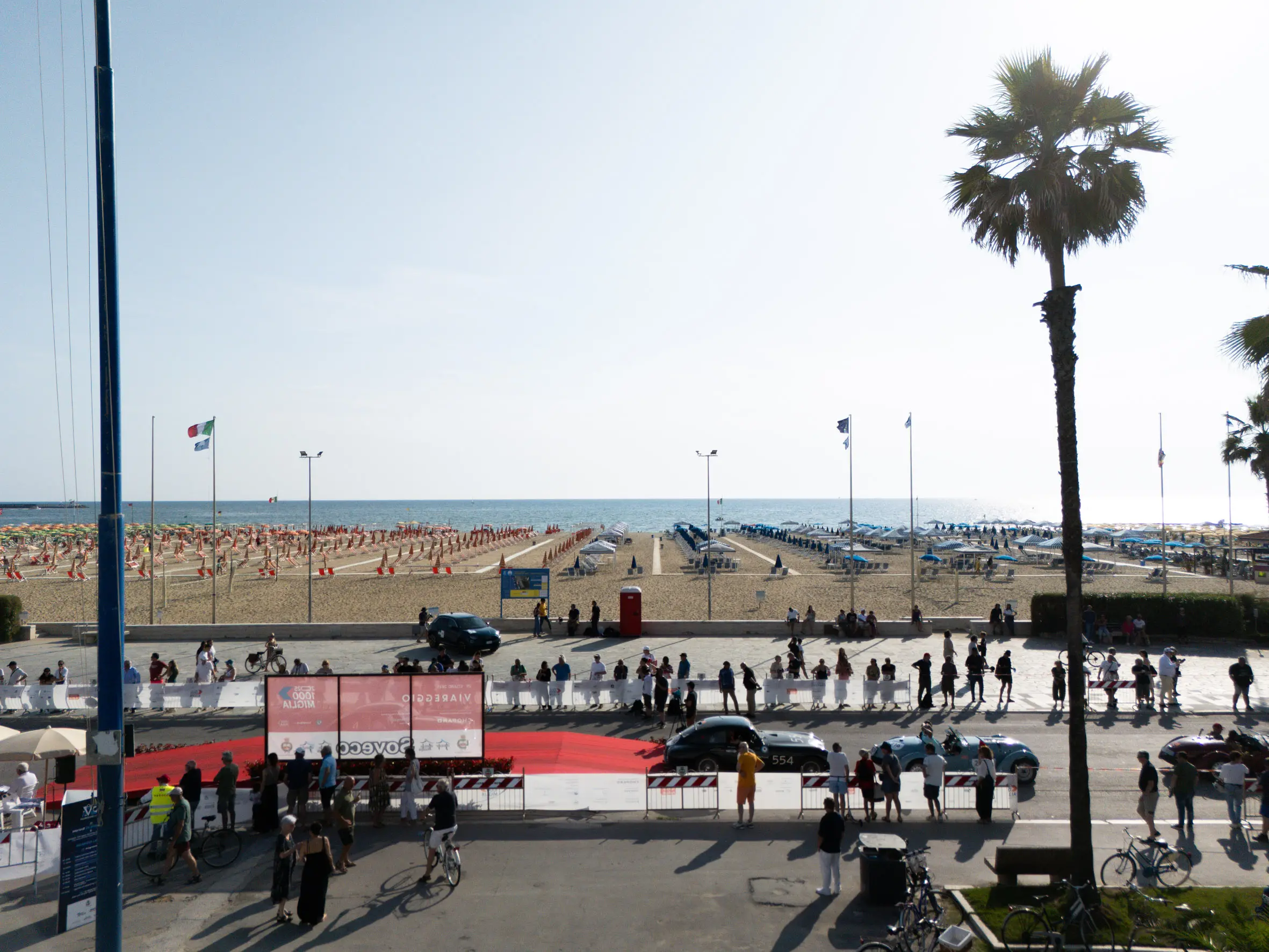 Mille Miglia 2025, il passaggio da Viareggio