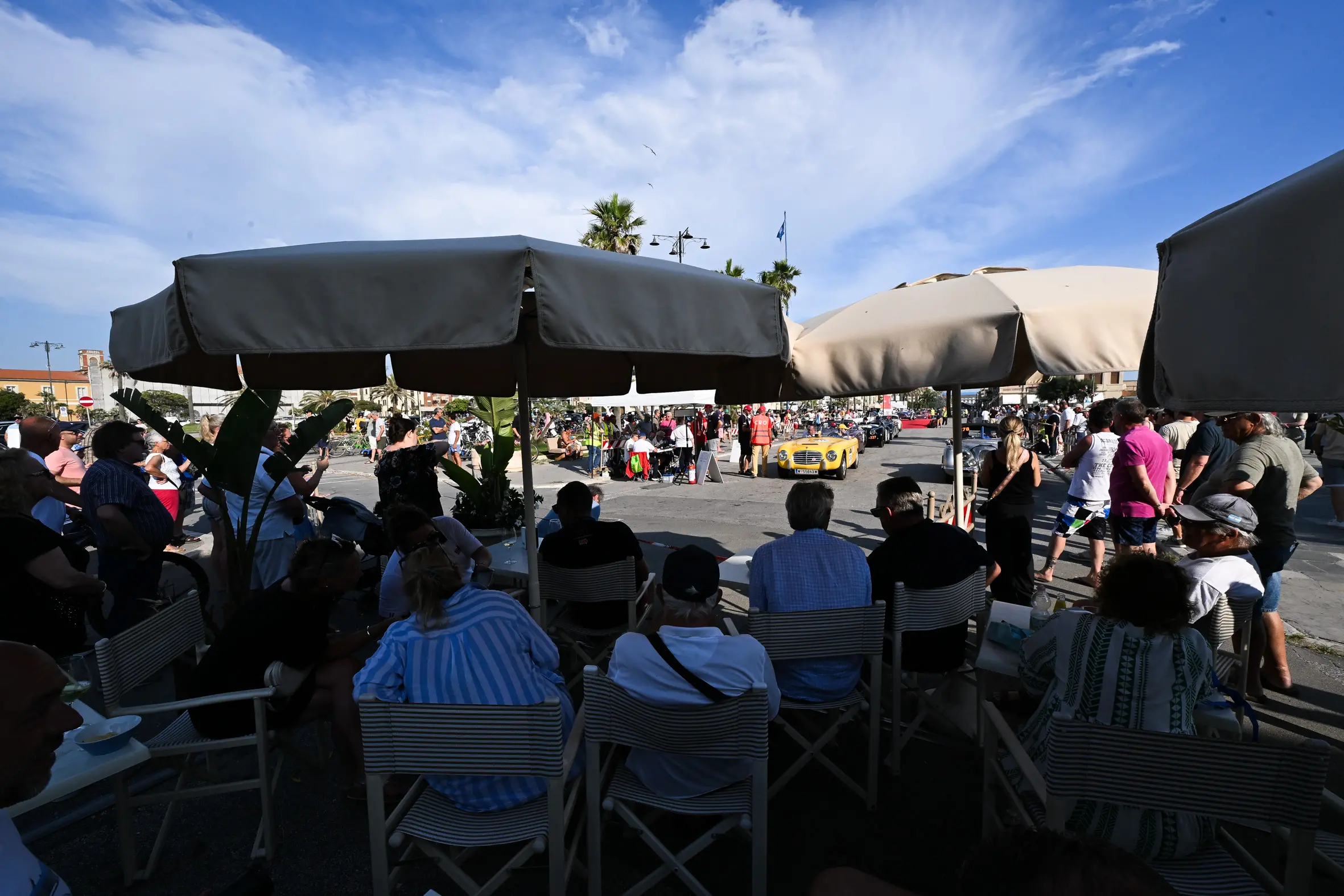 Mille Miglia 2025, il passaggio da Viareggio