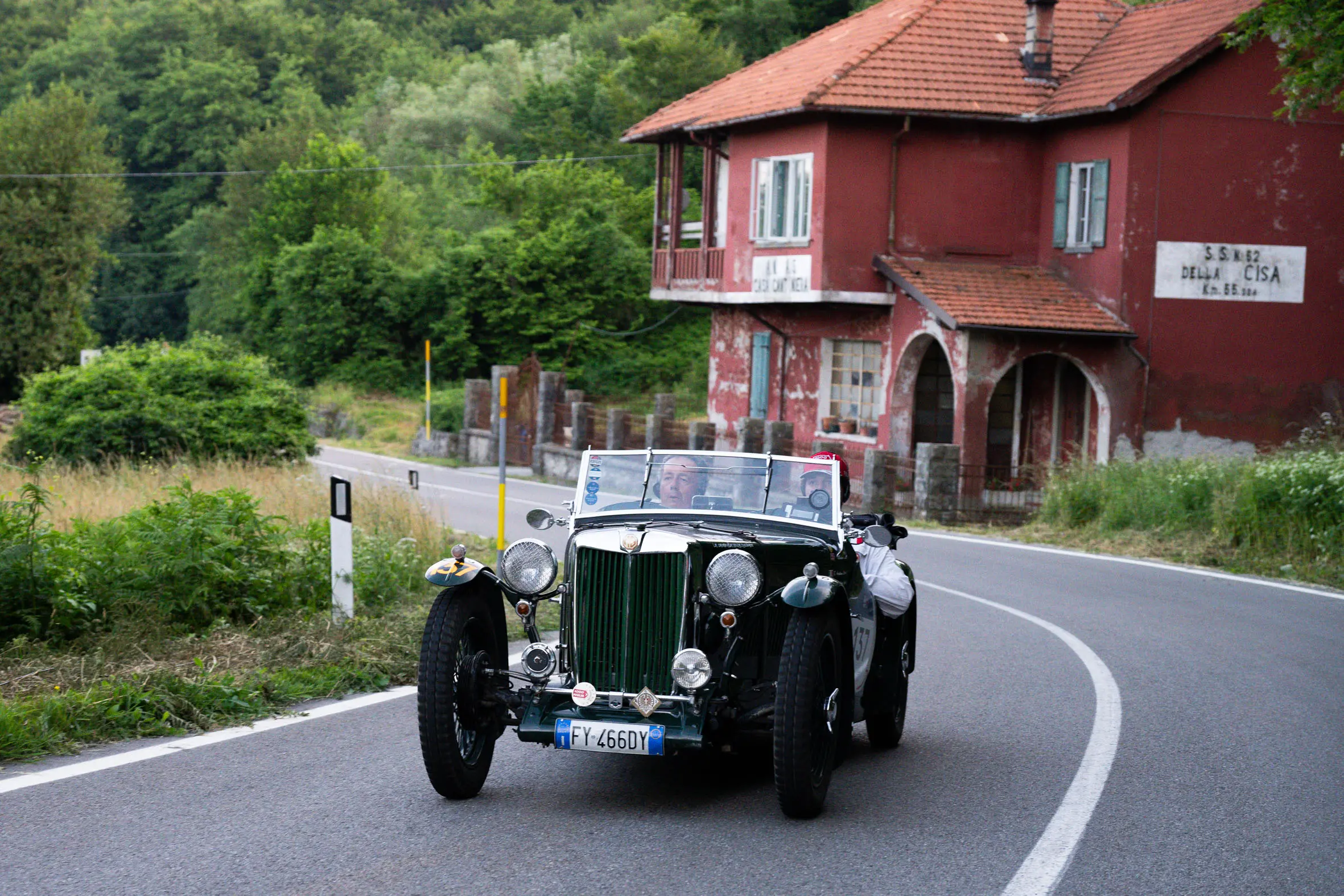 Mille Miglia 2025, il passaggio dal passo della Cisa
