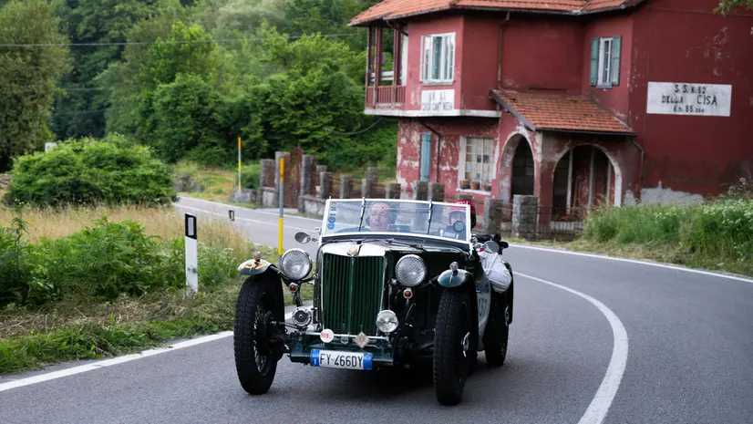 Mille Miglia 2025, il passaggio dal passo della Cisa