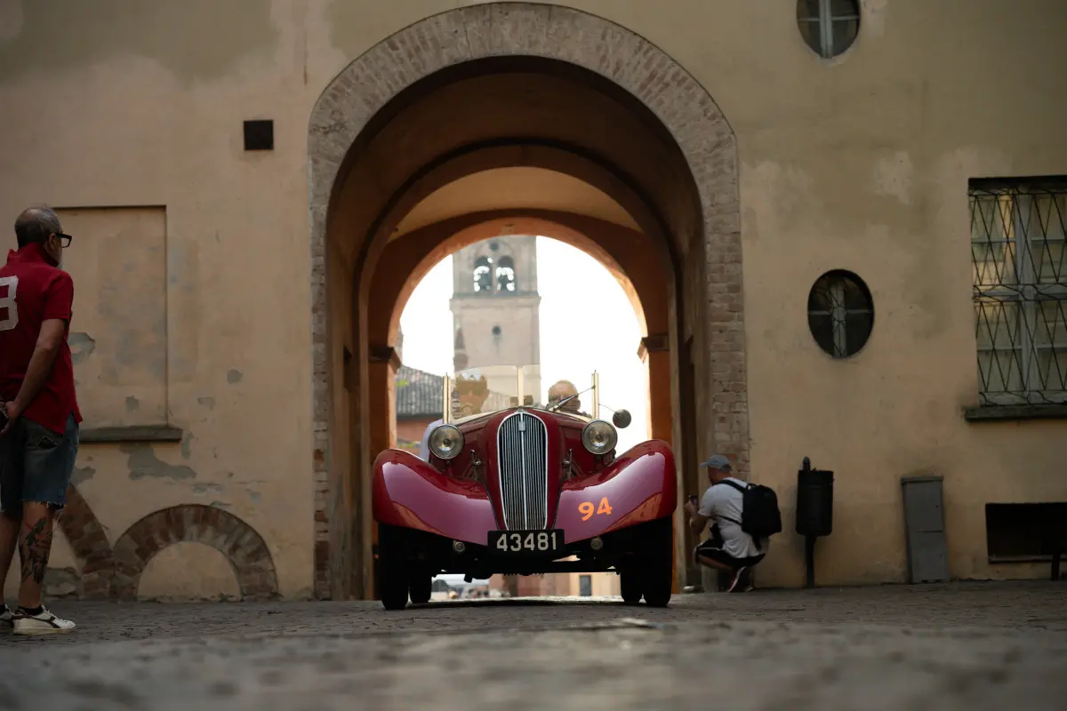 Mille Miglia 2025, il passaggio a Busseto