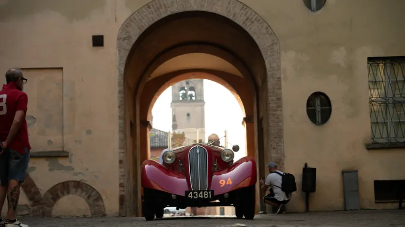 Mille Miglia 2025, il passaggio a Busseto