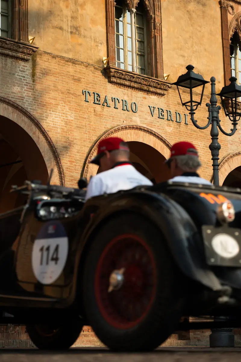Mille Miglia 2025, il passaggio a Busseto