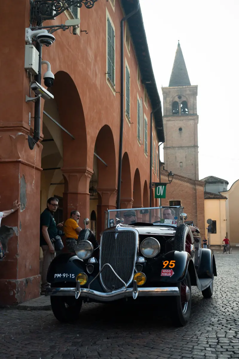 Mille Miglia 2025, il passaggio a Busseto