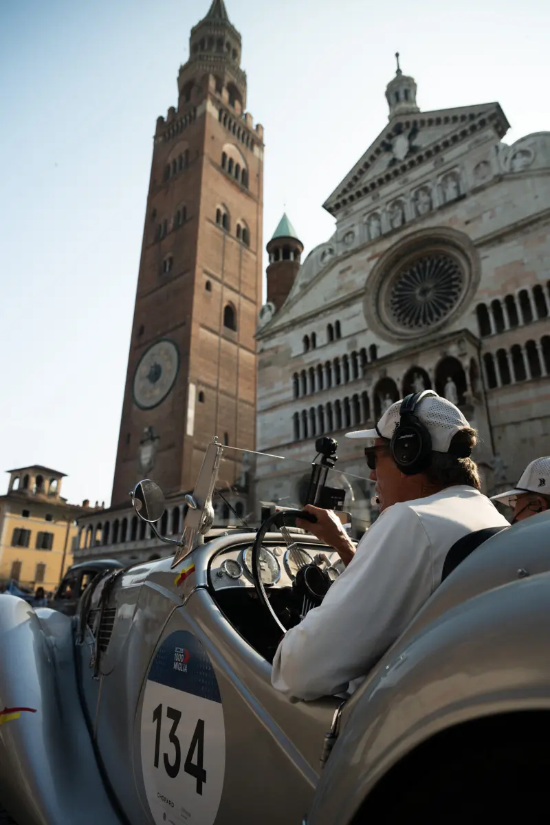 Mille Miglia 2025, il passaggio a Cremona