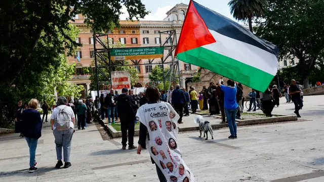 Manifestazione per ricordare le vittime palestinesi ‘’Ultimo giorno di Gaza’’, Roma 24 maggio 2025. ANSA/FABIO FRUSTACI
