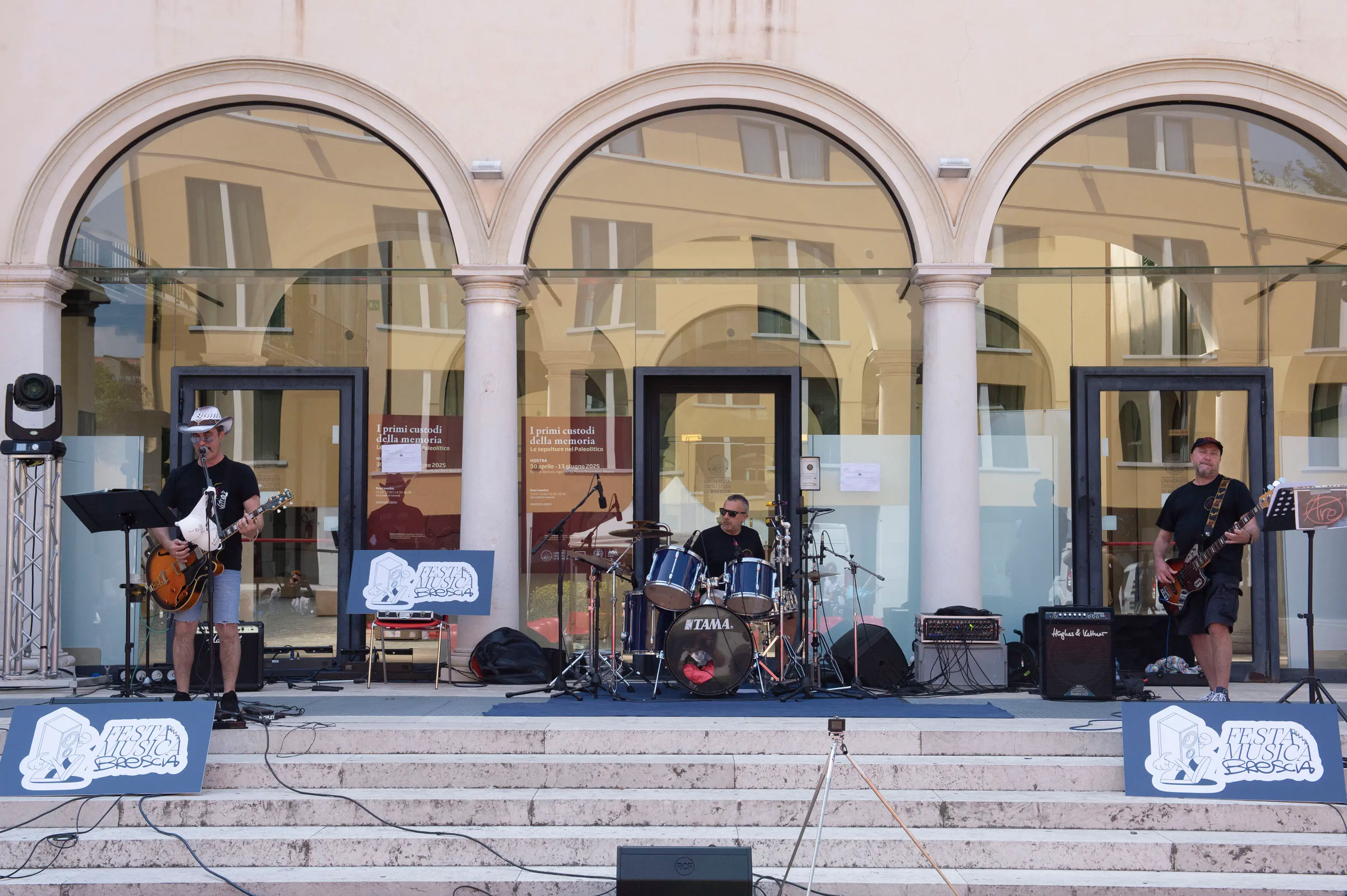 CRONACA BRESCIA FESTA DELLA MUSICA 2025 NELLA FOTO PIAZZA BRUNO BONI 21–06-2025 PIERPAOLO PAPETTI AGENZIA NEWREPORTER