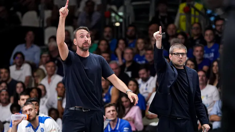 Il capoallenatore Giuseppe Peppe Poeta e l'assistente Matteo Cotelli - Foto S.Ponticelli / Ciamillo-Castoria