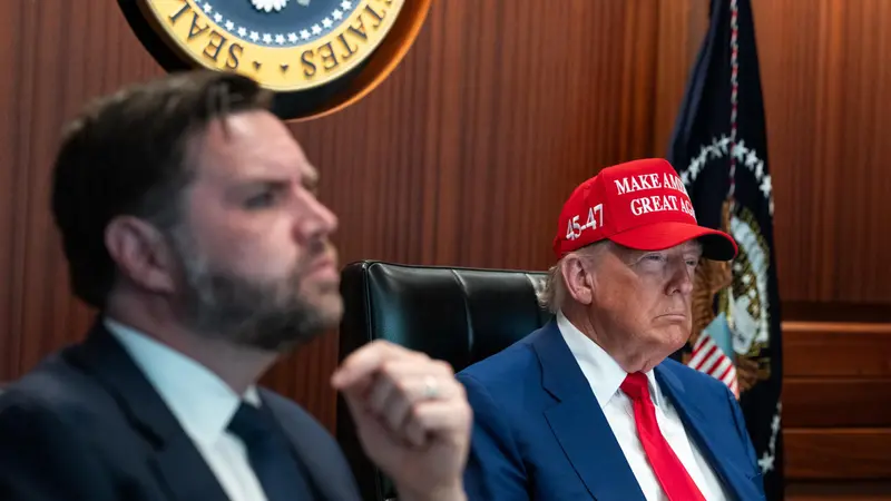 Trump con il vicepresidente Vance - Foto Ansa © www.giornaledibrescia.it