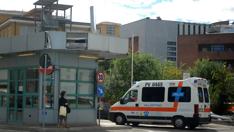 L'ospedale San Matteo di Pavia - Foto Ansa © www.giornaledibrescia.it