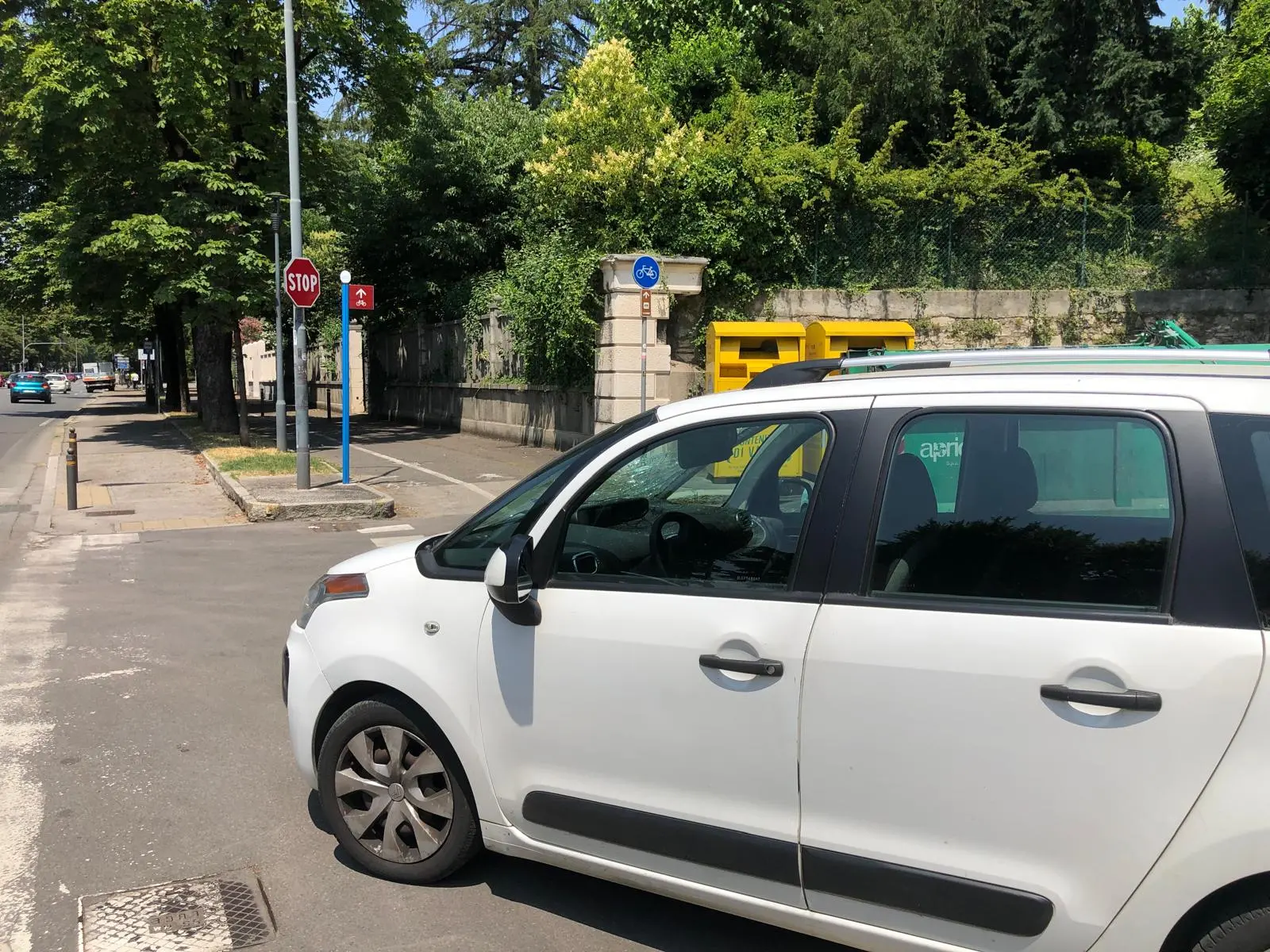 Ciclista investito in viale Venezia