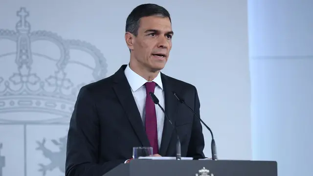 epa12191617 A handout photo made available by the Moncloa Palace of a video capture of Spanish Prime Minister Pedro Sanchez, delivers an institutional declaration at La Moncloa Palace, in Madrid, Spain, 22 June 2025. Sanchez said that the agreement reached with NATO not to spend 5% of GDP on defence allows Spain to meet its commitments to the Alliance without the need to increase its defence investment. EPA/FERNANDO CALVO / MONCLOA PALACE / HANDOUT HANDOUT EDITORIAL USE ONLY/NO SALES