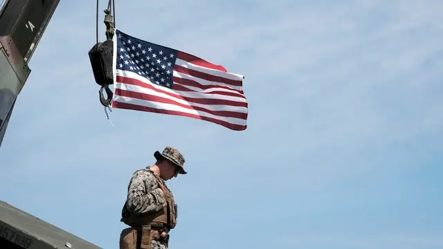 epa12179858 A US soldier participates in the large-scale annual international military exercise 'BALTOPS 25' (Baltic Operations 2025) at Ventspils airport, in Ventspils, Latvia, 16 June 2025. The 'BALTOPS 25' exercise takes place from 05 to 20 June in the Baltic Sea region and involves 16 NATO member states, more than 40 ships, 25 aircraft, and approximately 9,000 participants. EPA/VALDA KALNINA