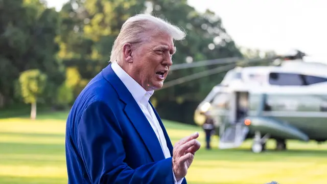 epa12194381 US President Donald Trump speaks to the media as he departs the White House for the NATO leaders summit, in Washington, DC, USA, 24 June 2025. The president answered questions about accusations of ceasefire violations in the Iran-Israel conflict. EPA/JIM LO SCALZO