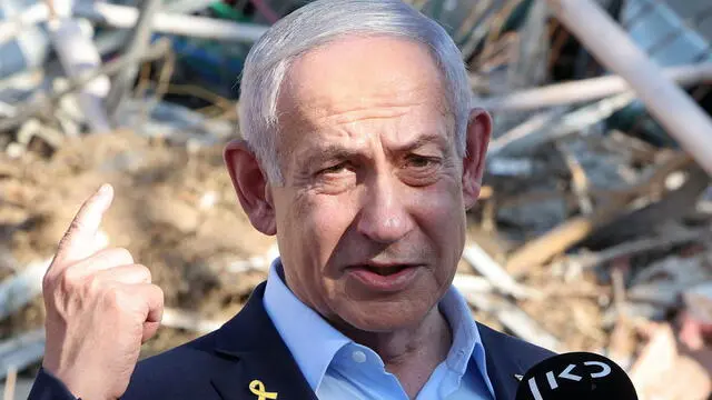 epa12187735 Israel's Prime Minister Benjamin Netanyahu delivers a statement as he visits the site of the Weizmann Institute of Science, which was hit by Iranian missiles in the central city of Rehovot, Israel, 20 June 2025. Iran and Israel have been exchanging fire since Israel carried out missile strikes on Iran on 13 June 2025. EPA/JACK GUEZ / POOL