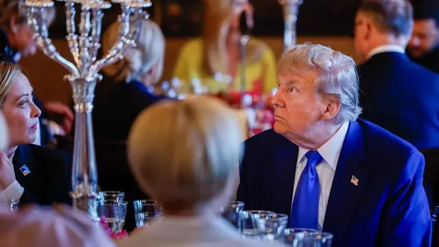 epa12195656 Italian Prime Minister Giorgia Meloni (L) and US President Donald Trump (R) during a dinner with heads of state and government at Paleis Huis Ten Bosch at the invitation of Dutch King Willem-Alexander, in The Hague, The Netherlands, 24 June 2025. The dinner marks the start of the NATO summit in The Hague. The Netherlands hosts the NATO Summit in The Hague on 24 and 25 June, the first such summit to be held in the country. EPA/REMKO DE WAAL / POOL
