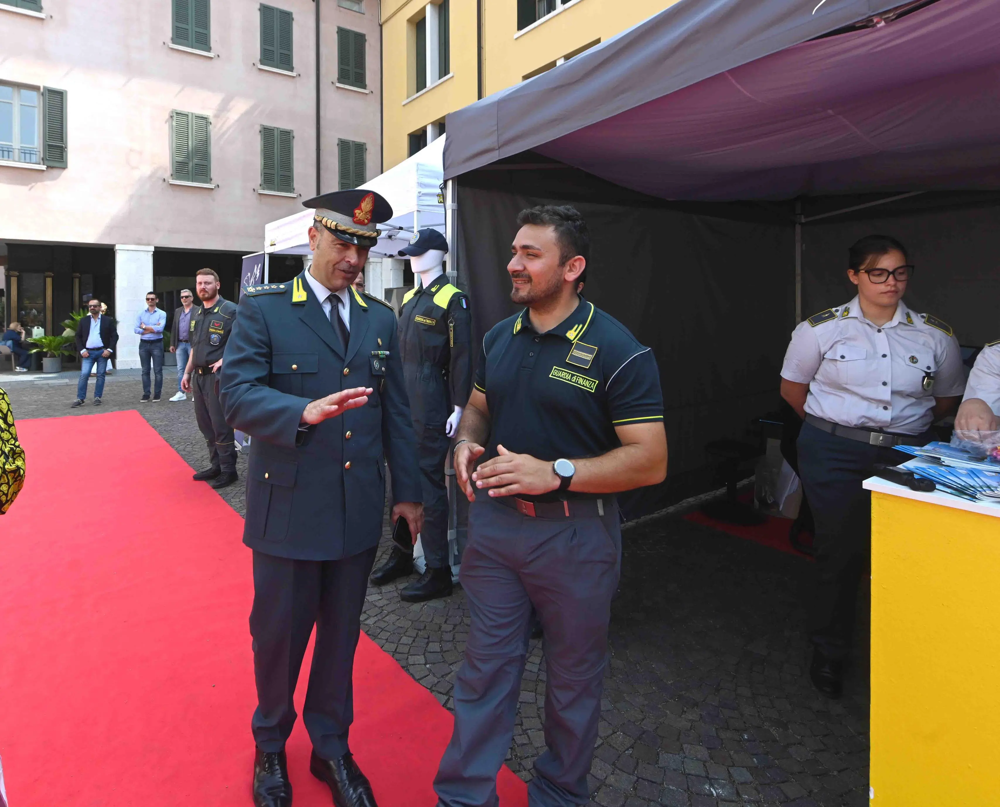 CRONACA BRESCIA PIAZZA BRUNO BONI FESTA DELLA GUARDIA DI FINANZA PER SANDRINI 25-05-2025 MARCO ORTOGNI NEW EDEN GROUP
