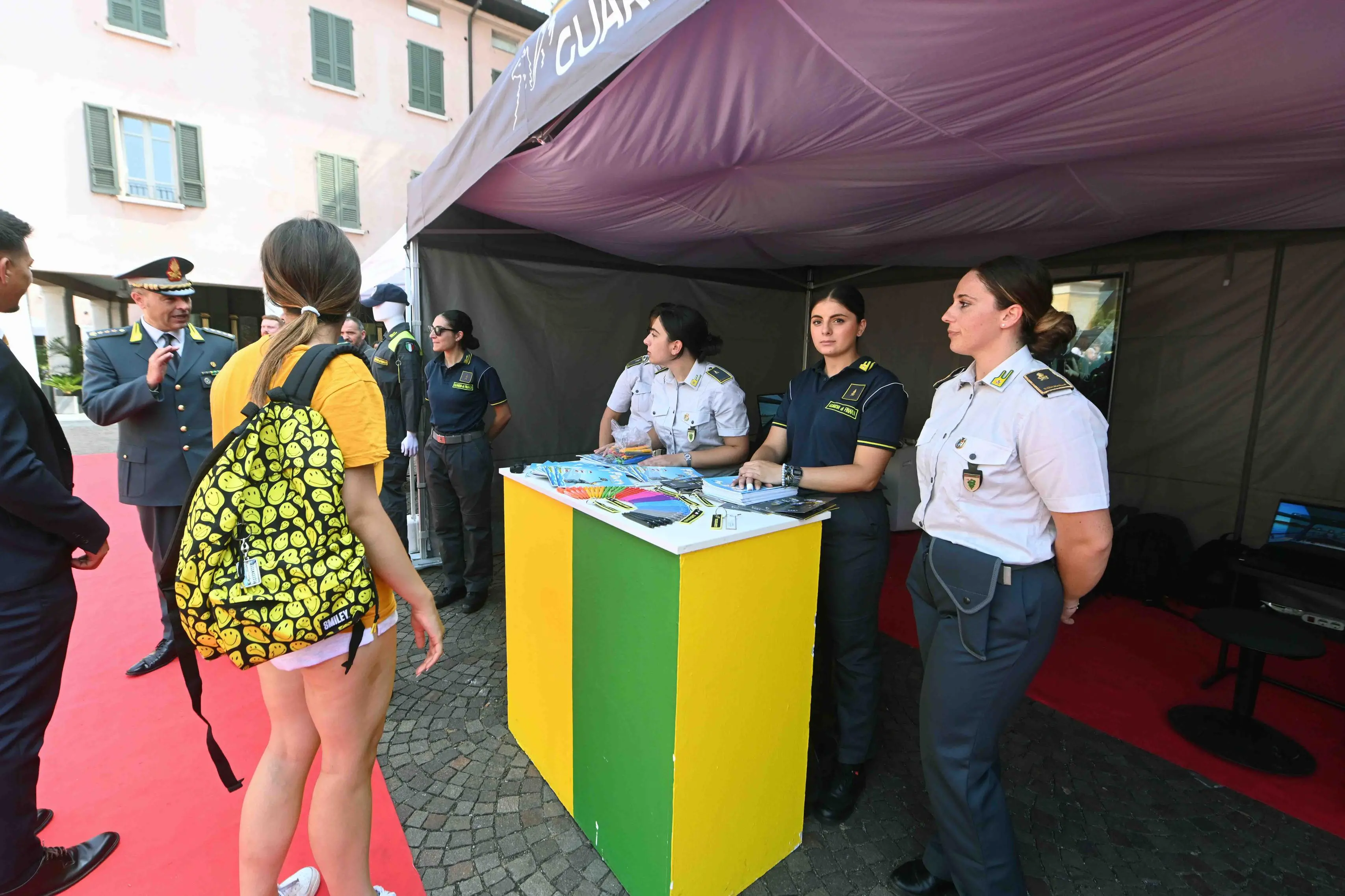 CRONACA BRESCIA PIAZZA BRUNO BONI FESTA DELLA GUARDIA DI FINANZA PER SANDRINI 25-05-2025 MARCO ORTOGNI NEW EDEN GROUP