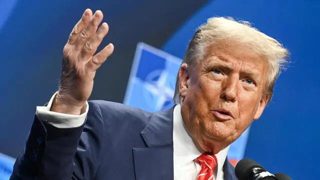 epa12196974 US President Donald Trump speaks during a press conference after the NATO summit at the World Forum The Hague, The Netherlands, 25 June 2025. The Netherlands, for the first time in NATO's history of existence, is hosting a NATO summit. EPA/JONAS ROOSENS