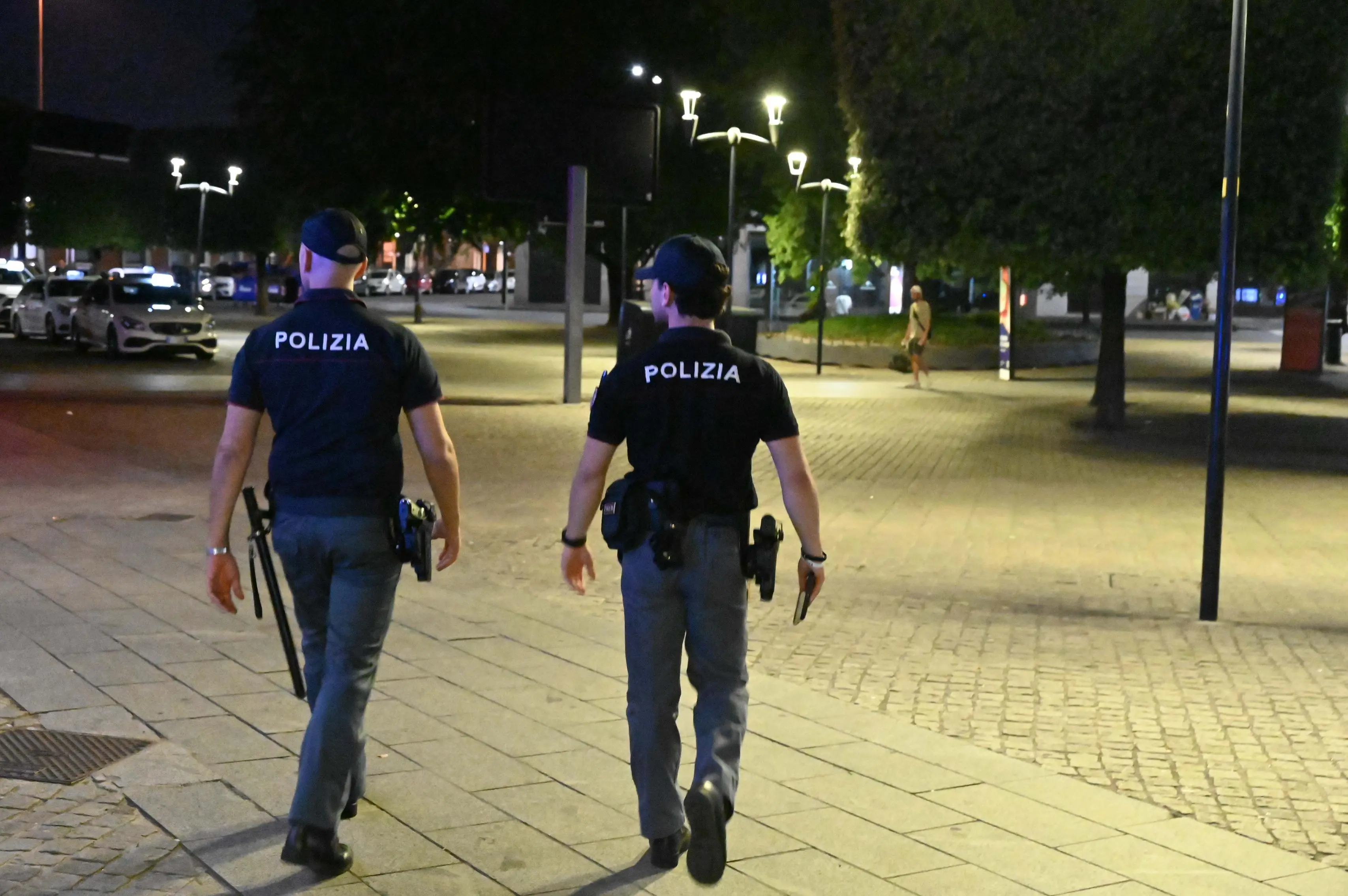 CRONACA BRESCIA STAZIONE CONTROLLI INTERFORZE DI POLIZIA REDAZIONE CRONACA 25-06-2025 GABRIELE STRADA NEW EDEN GROUP