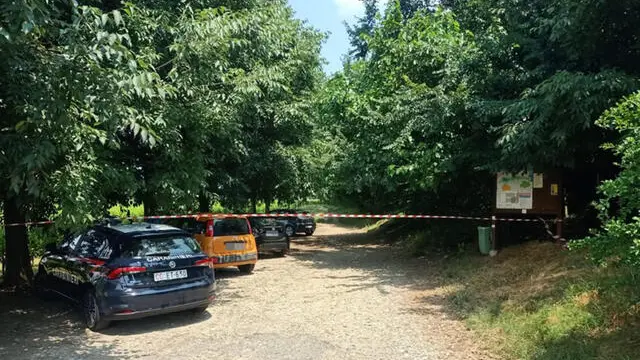 Gli inquirenti confermano che il cadavere trovato a Cologne, nel Bresciano, è quello di Matteo Formenti, il 37enne bagnino del centro acquatico dove venerdì era annegato un bambino di quattro anni, 25 giugno 2025. L'uomo secondo i primi riscontri si sarebbe tolto la vita. Domenica gli era stato sequestrato il telefono nell'ambito dell'inchiesta per la morte del bambino e lunedì ha fatto perdere le proprie tracce. ANSA (npk)