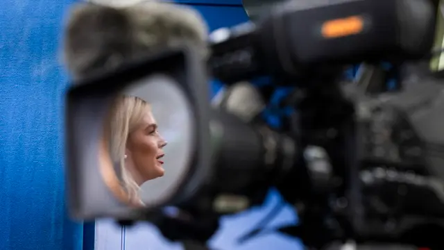 epa12199459 White House Press Secretary Karoline Leavitt is reflected in a TV camera's lens as she briefs the media at the White House Press Briefing Room in Washington, DC, USA, 26 June 2025. Leavitt answered questions about the US bombing of Iranian nuclear sites, and US President Donald Trump's so-called 'big, beautiful bill'. EPA/JIM LO SCALZO