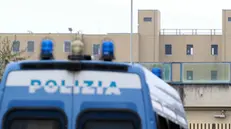 Casa circondariale della Dogaia, polizia in assetto anti sommossa per i disordini avvenuti all’interno del carcere. 9 Marzo 2020 Prato ANSA/CLAUDIO GIOVANNINI