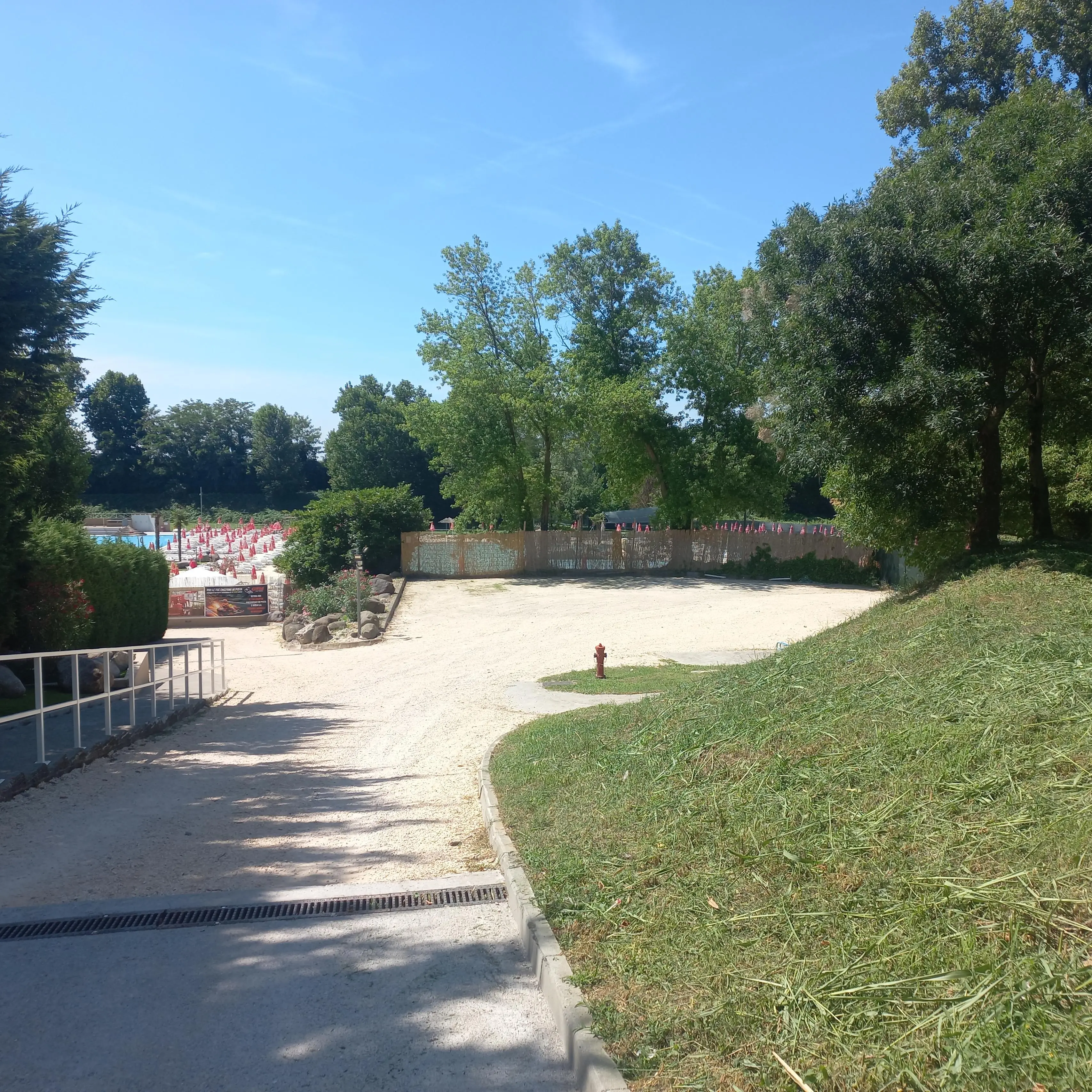 Il parco acquatico di Castrezzato chiuso per lutto