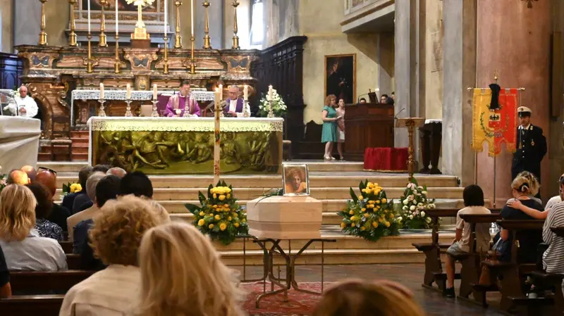Il funerale di Matteo Formenti