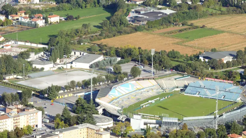 Lo stadio Mario Rigamonti a Mompiano - © www.giornaledibrescia.it